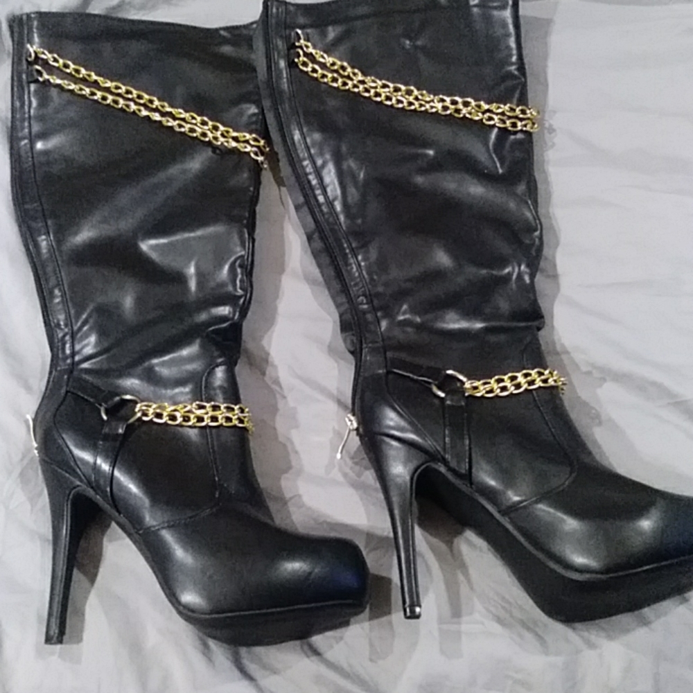 JustFab Fashion boots